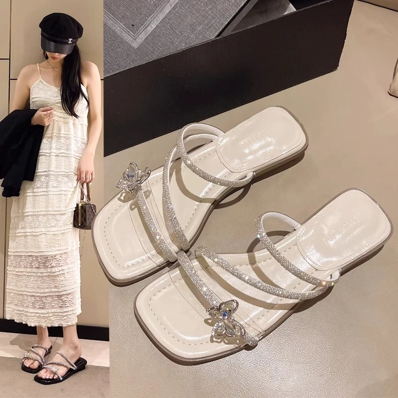 水钻拖鞋女夏外穿2025年韩版新款蝴蝶结水晶粗跟配裙子一字凉拖鞋