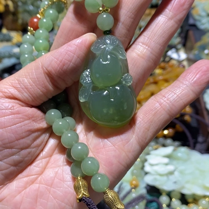 岫玉岫玉吊坠未镶嵌