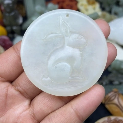 蛇纹石玉颈饰未镶嵌110