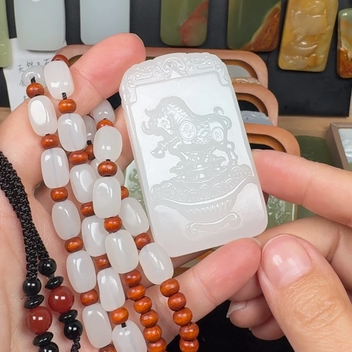 杨***亿石材一物一拍生肖牛