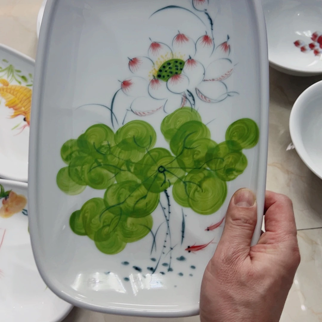 景德镇陶瓷手工手绘制作