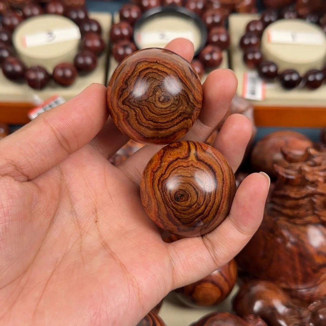 黄花梨/降香黄檀把件