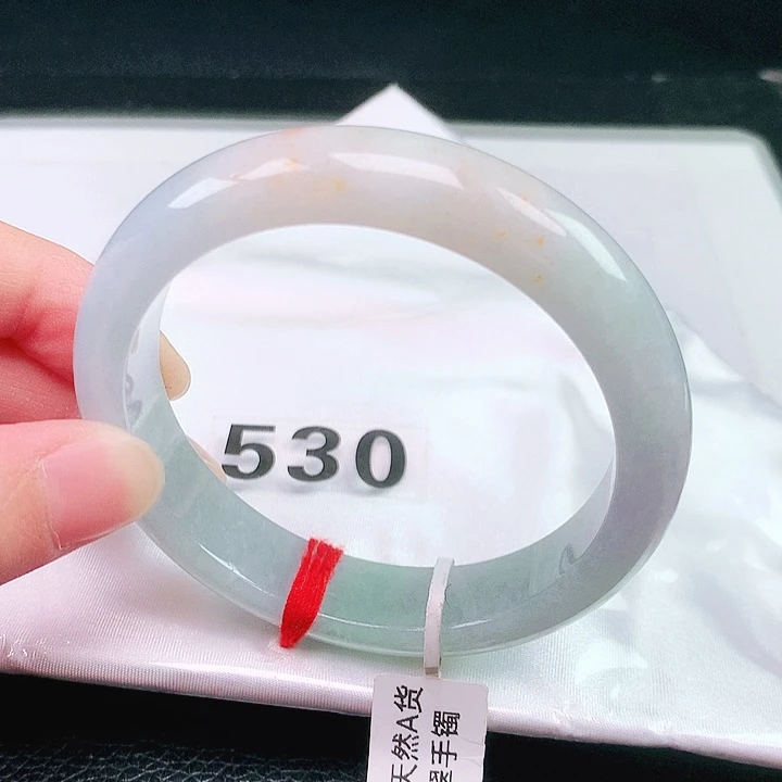 翡翠未镶嵌手镯530