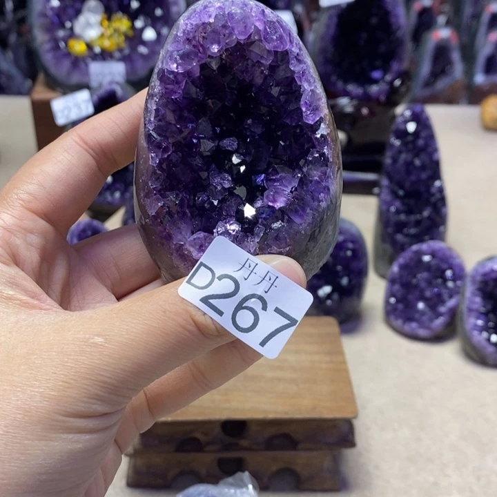 未镶嵌大型摆件（非配饰）水晶