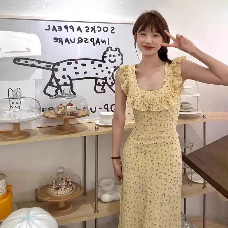 法式复古连衣裙女夏季新款小个子甜美温柔风碎花裙荷叶边收腰长裙