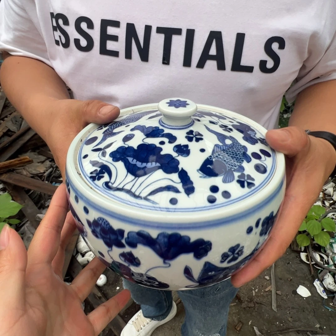 瓷片景德镇陶瓷青花鱼藻纹密封罐一个