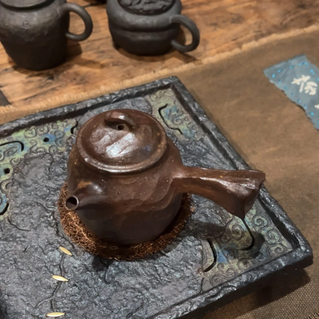 柴烧侧把壶1111111111111111111