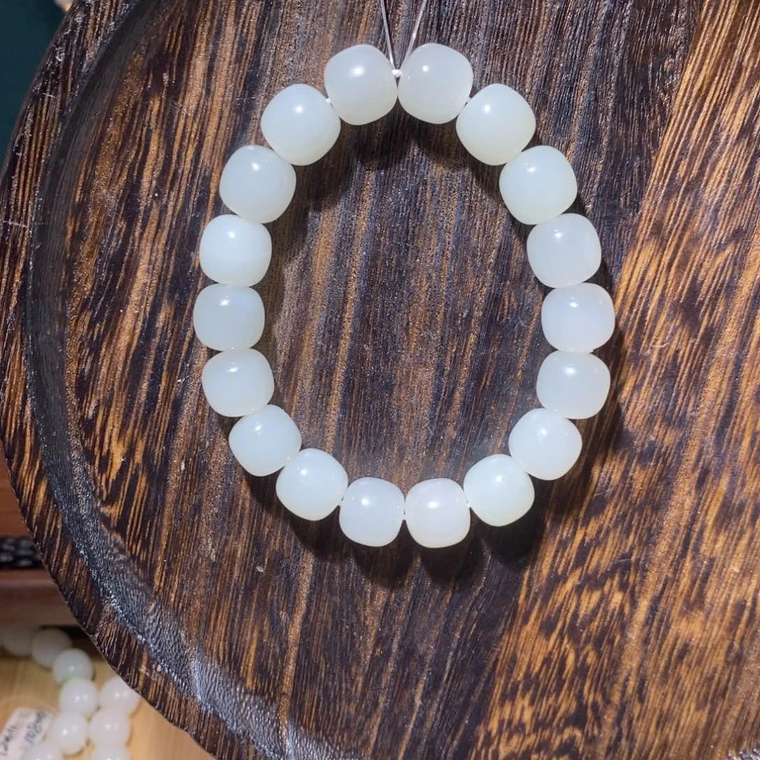 和田玉手串未镶嵌卡12老型微瑕