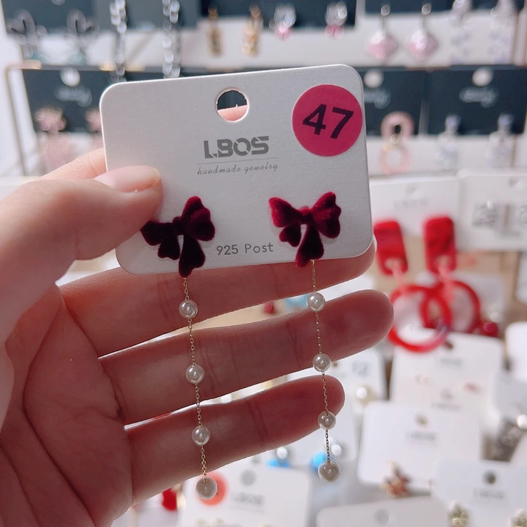 小***姐锆石纯铜合金耳环
