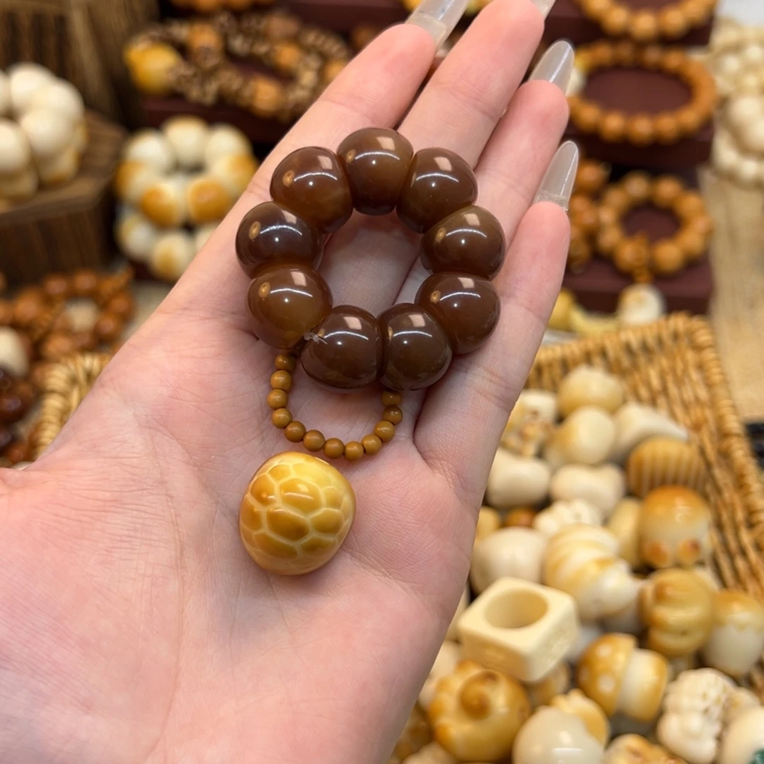 嘤***嘤吊坠菩提根/象牙果搭配龟背
