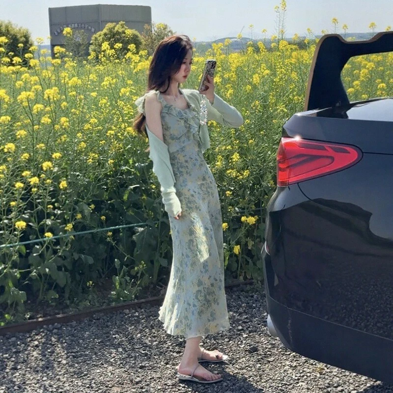 2025夏季新款韩版服饰开衫上衣搭小个子碎花吊带连衣裙时尚两件套