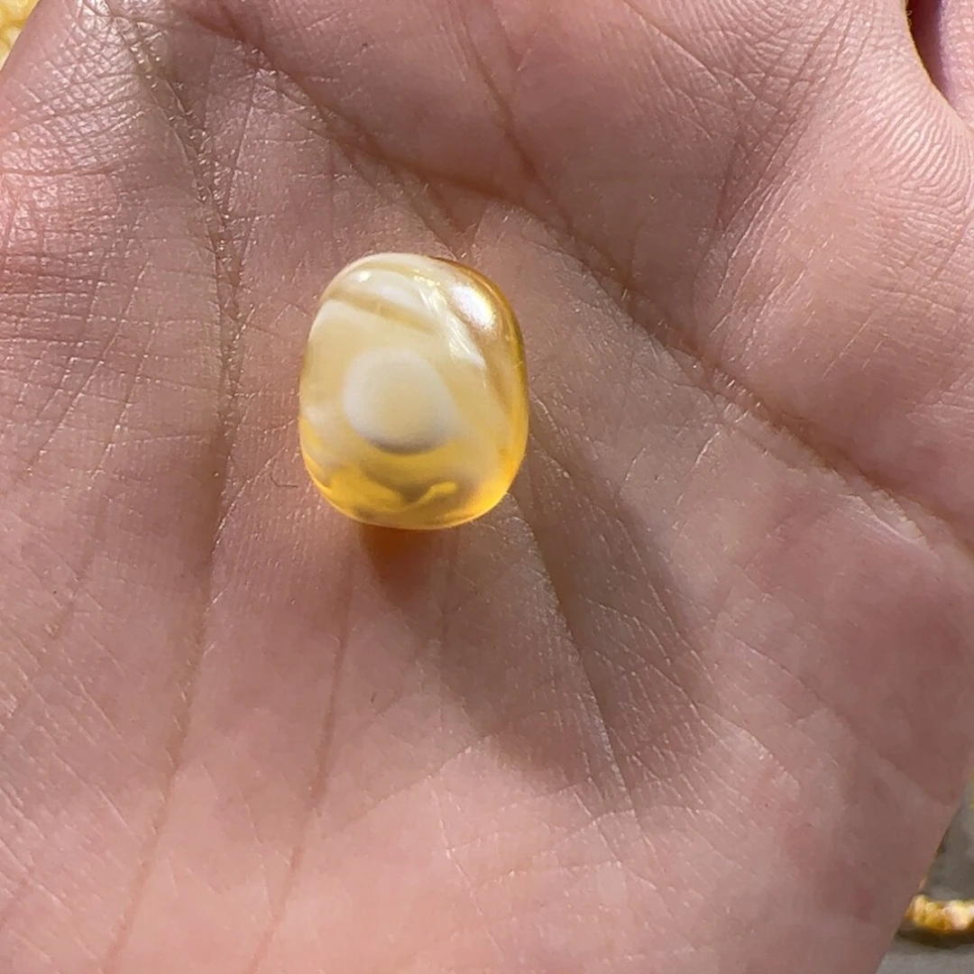 琥珀未镶嵌珠宝奇石金瓷白随型单珠