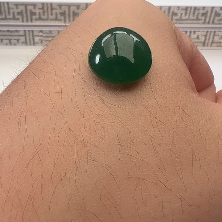 翡翠未镶嵌颈饰老蓝水大界面