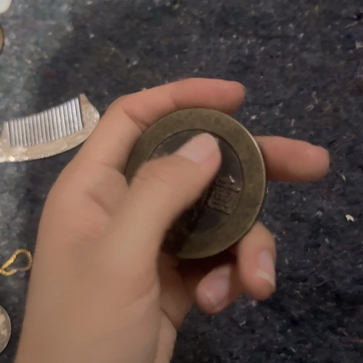 琉璃手工艺品都是自己