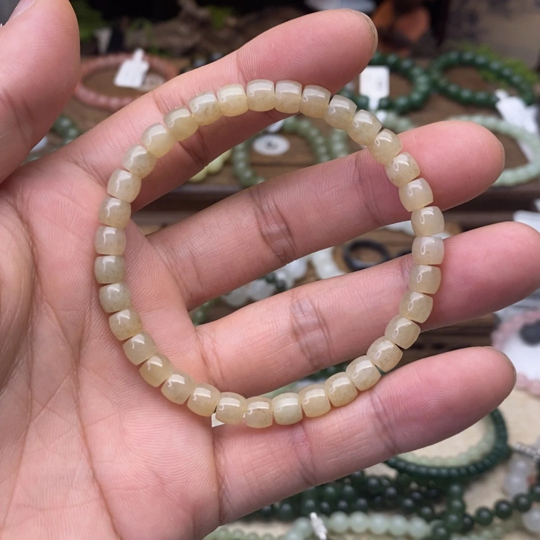 和田玉未镶嵌手链卡6且末糖直切珠