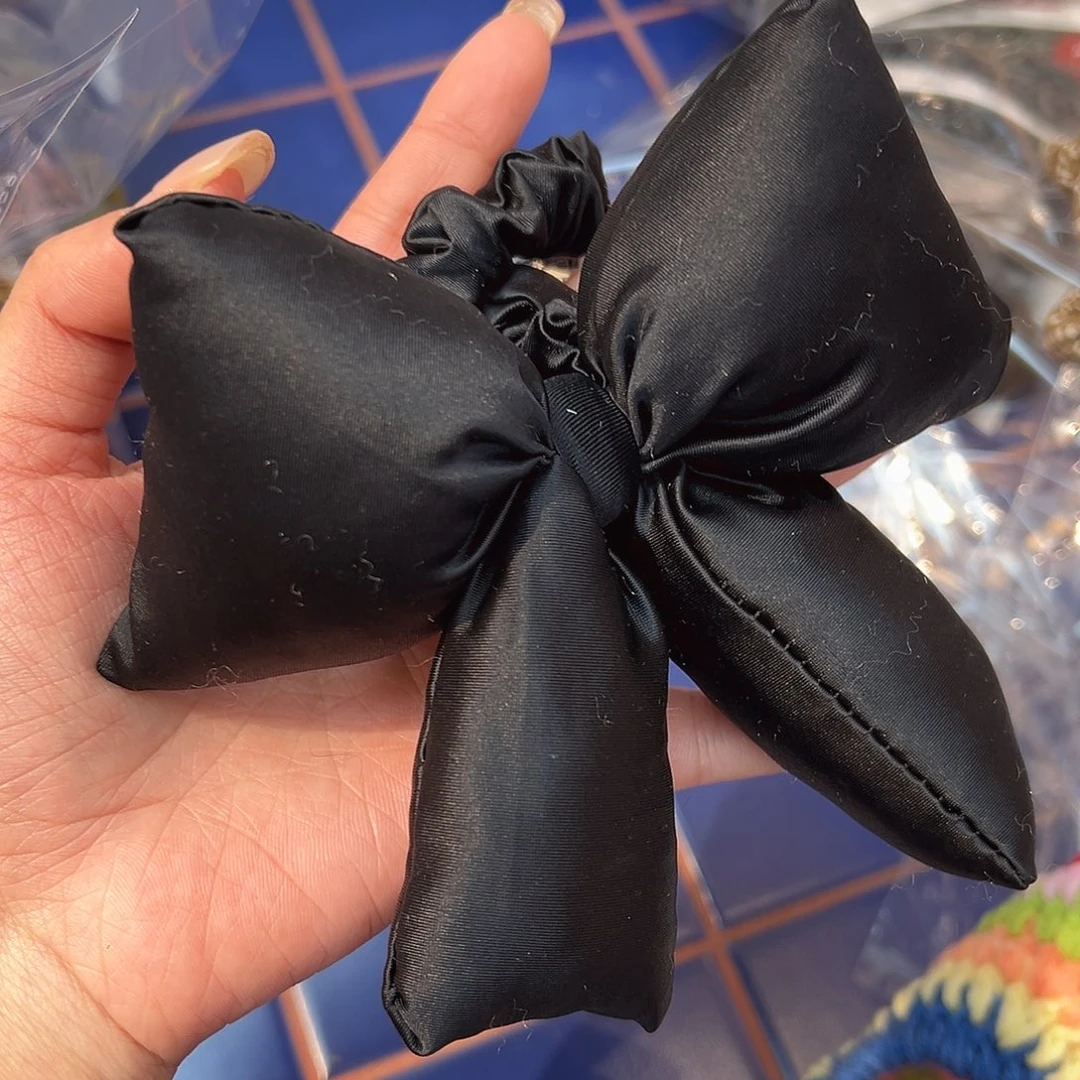 布艺铁合金黑色发绳