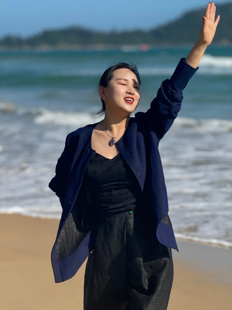 王太太2025新款复古新中式真丝香云纱气质简约宽松显瘦百搭衬衫