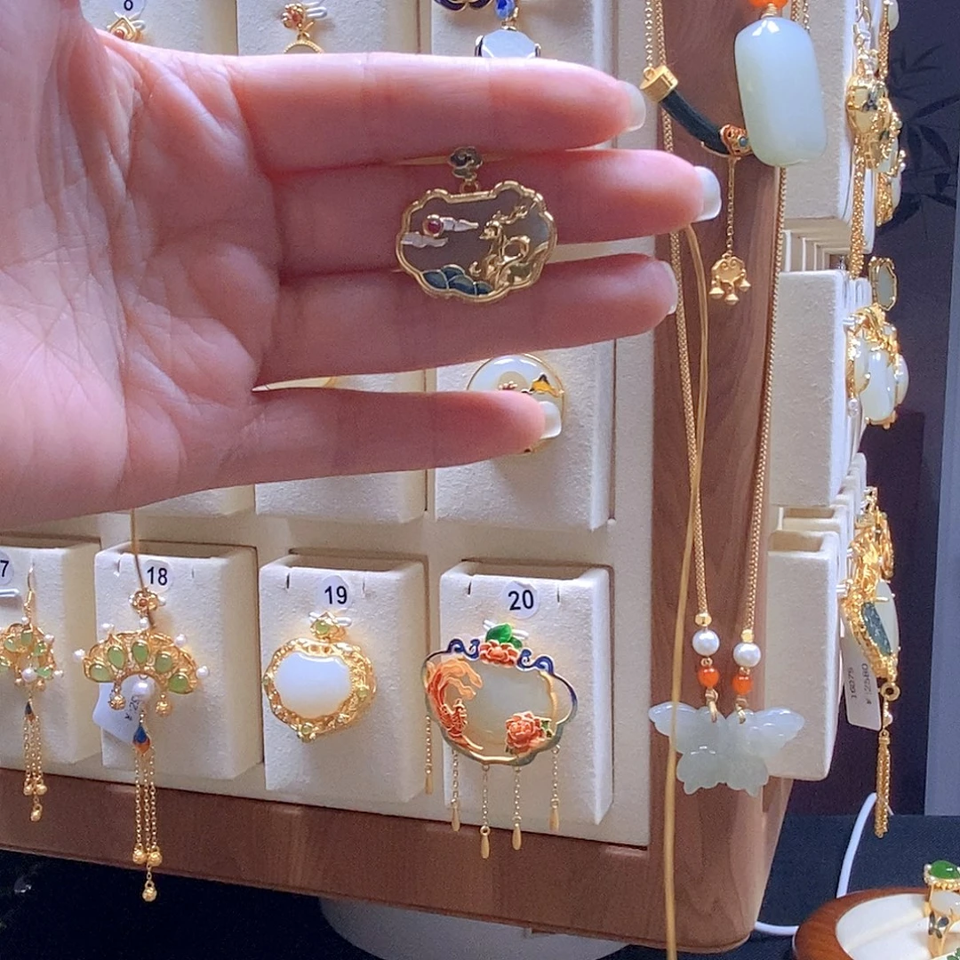 和田玉银S925镶嵌颈饰