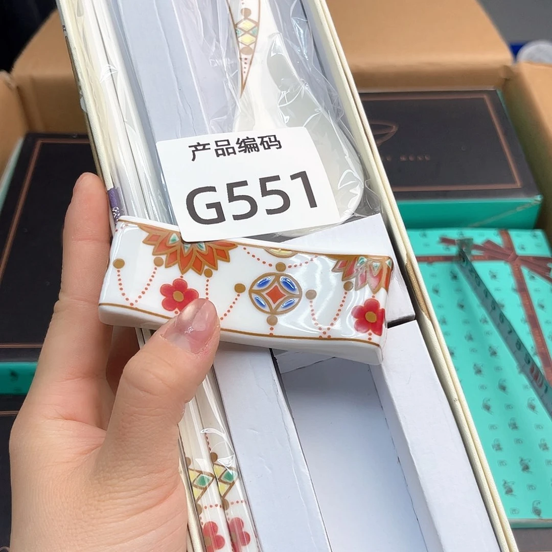 瓷片哦哦哦哦哦哦哦，