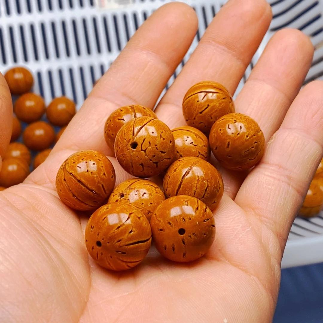 桃核手串苹果园17乘 15全品22颗 48.8米
