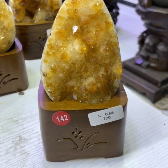 水晶大型摆件（非配饰）未镶嵌