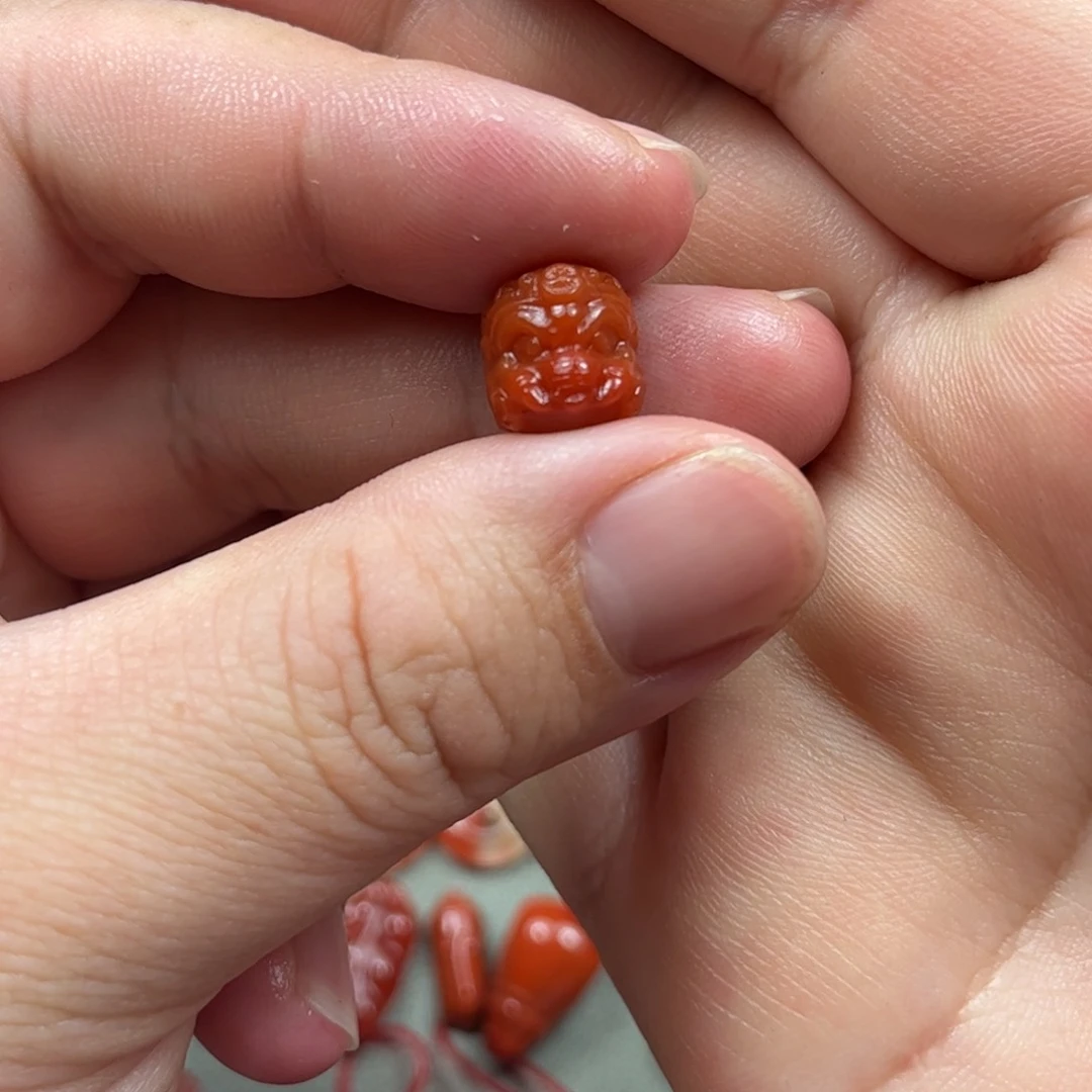 未镶嵌配饰南红玛瑙