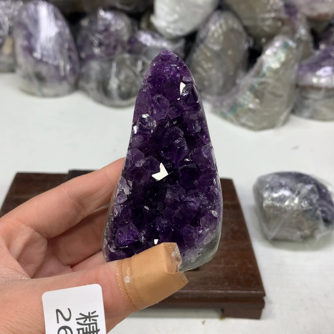 紫晶摆件未镶嵌水晶