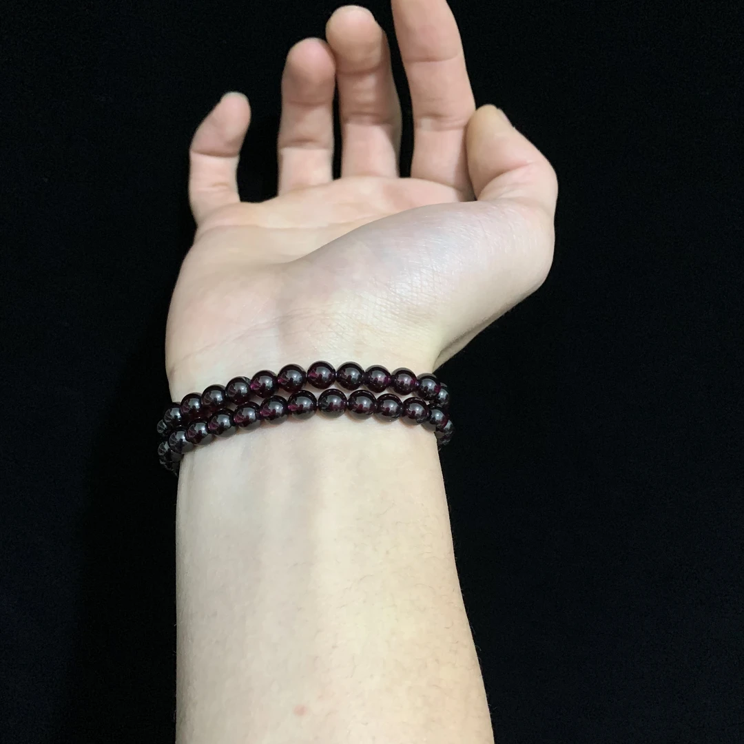紫牙乌石榴石6mm+S697多样性发其一