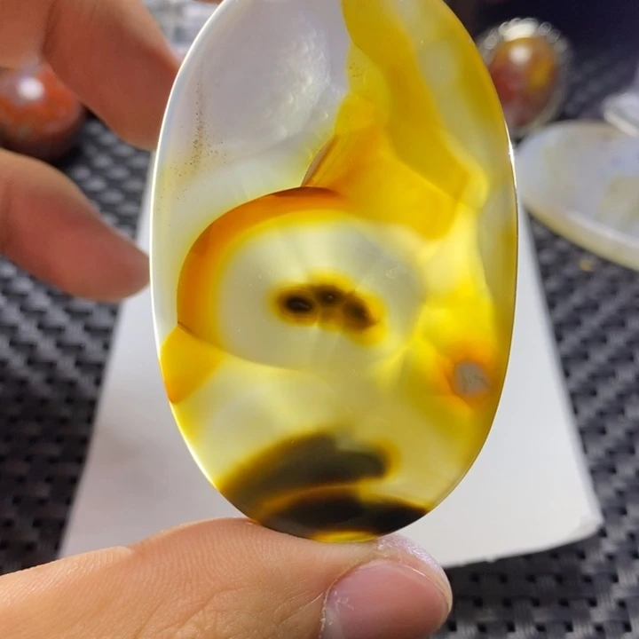 玛瑙/玉髓颈饰未镶嵌?**?