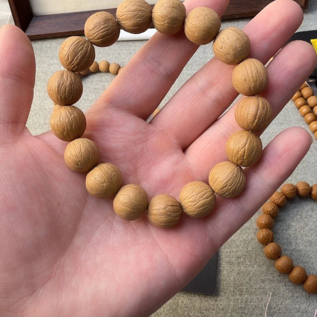 原皮原色风羽猴头手串