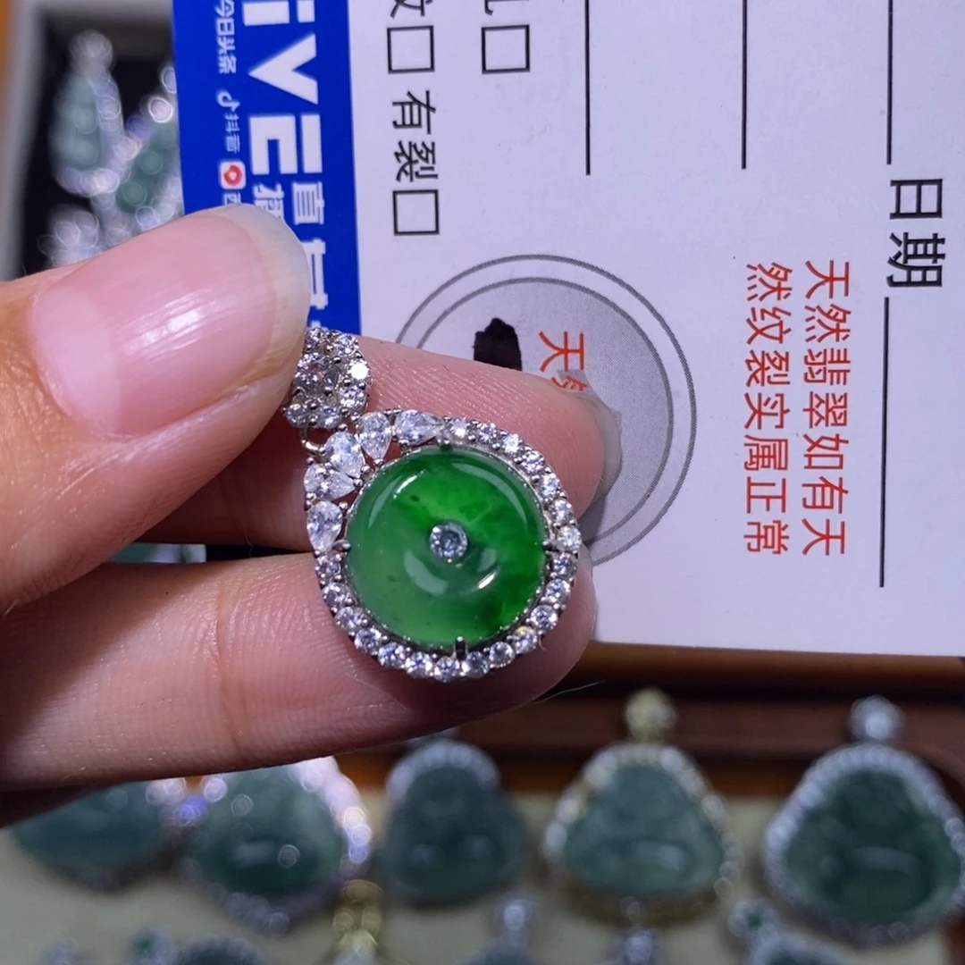 颈饰银S925镶嵌翡翠天然