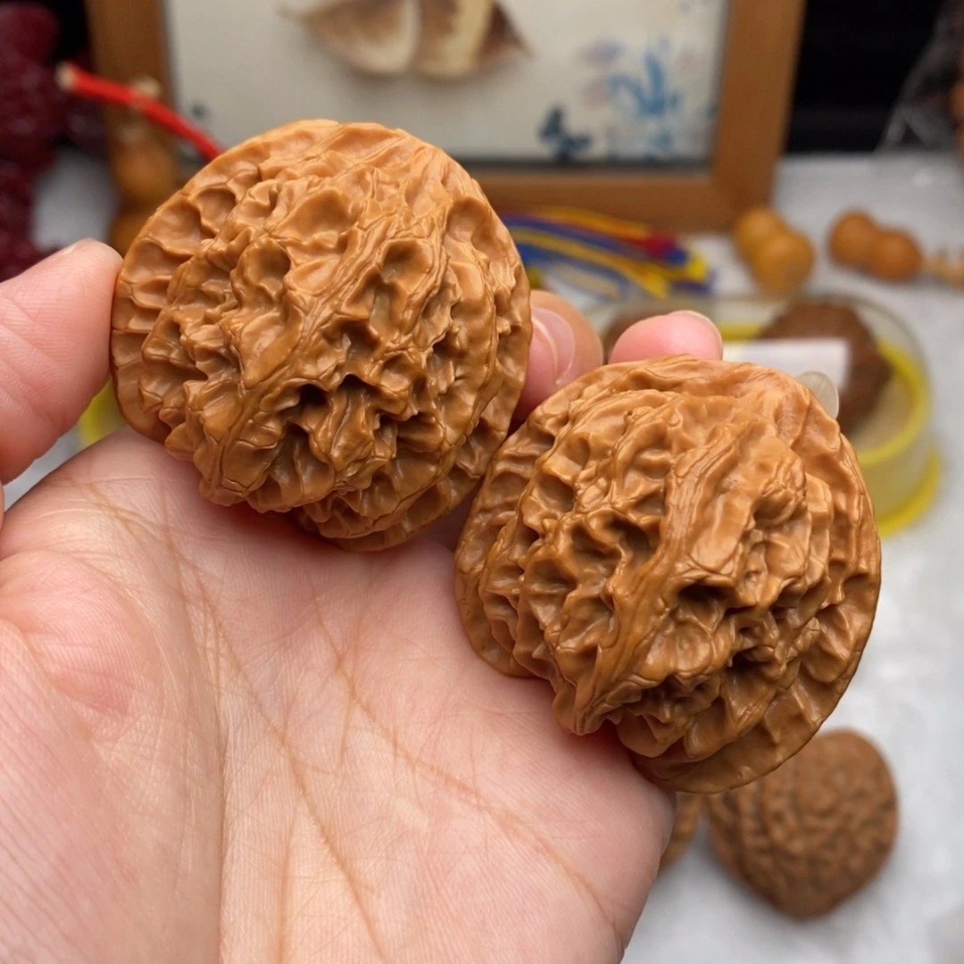 文玩核桃把件42原桩苹果园