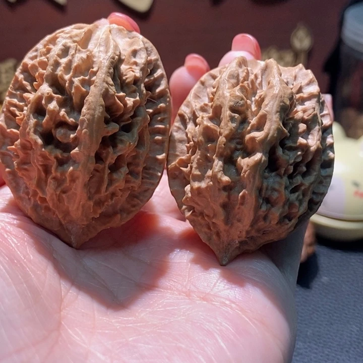 文玩核桃吊坠聚核财婉楸124