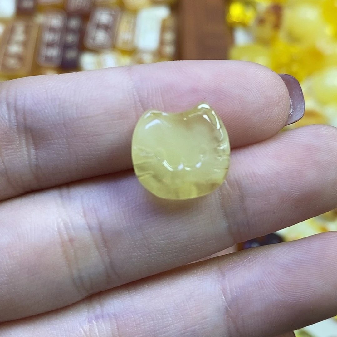 橄榄核吊坠小猫头