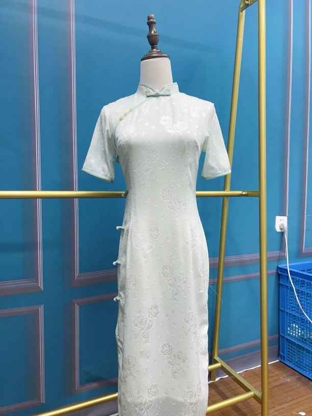 V-2870 薄荷凉 轻纱剪花 双层新中式夏款年轻款改良旗袍115cm长款