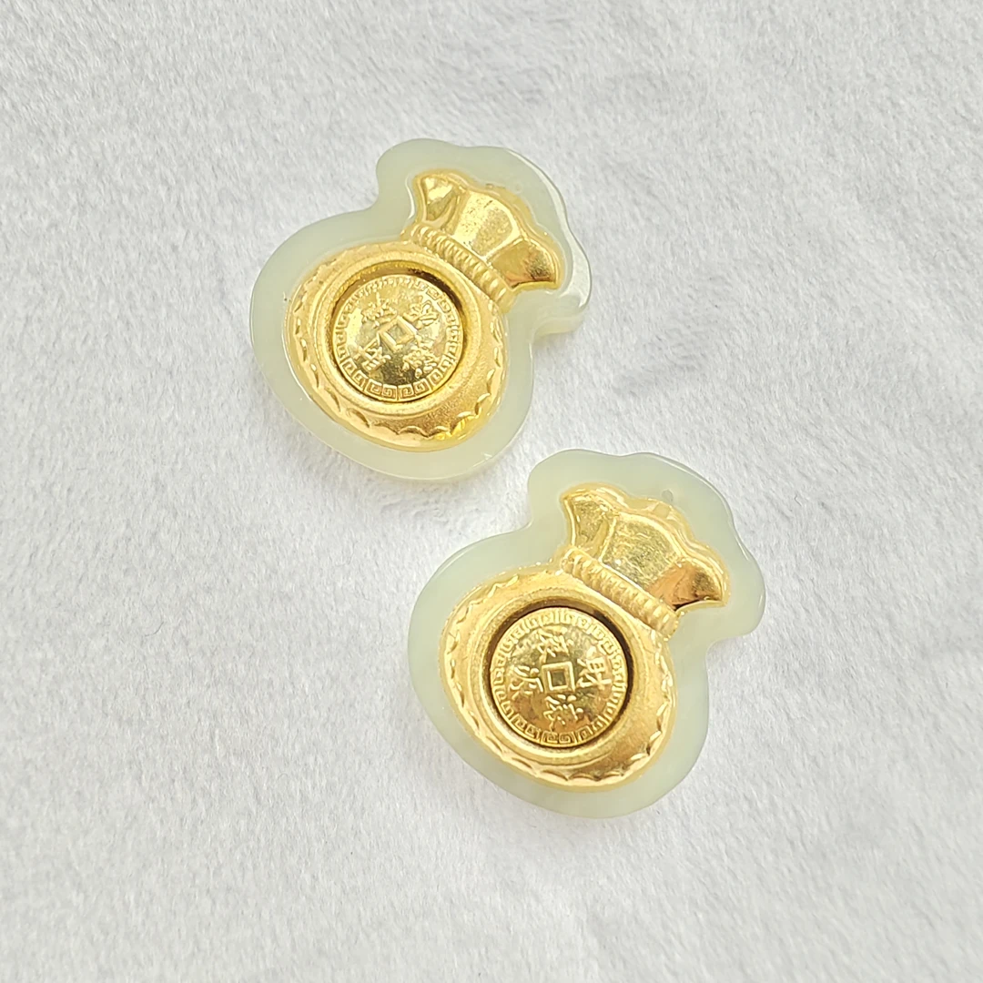 和田玉足金吊坠 多样性发一件 N030633