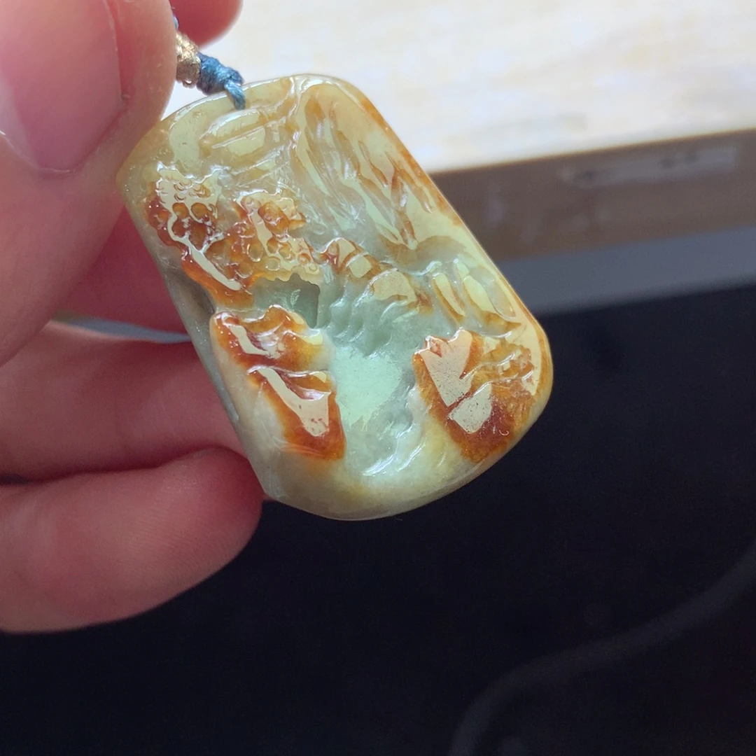 翡翠颈饰未镶嵌吊坠