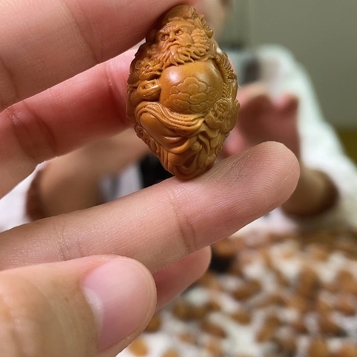 橄榄核吊坠橄榄核