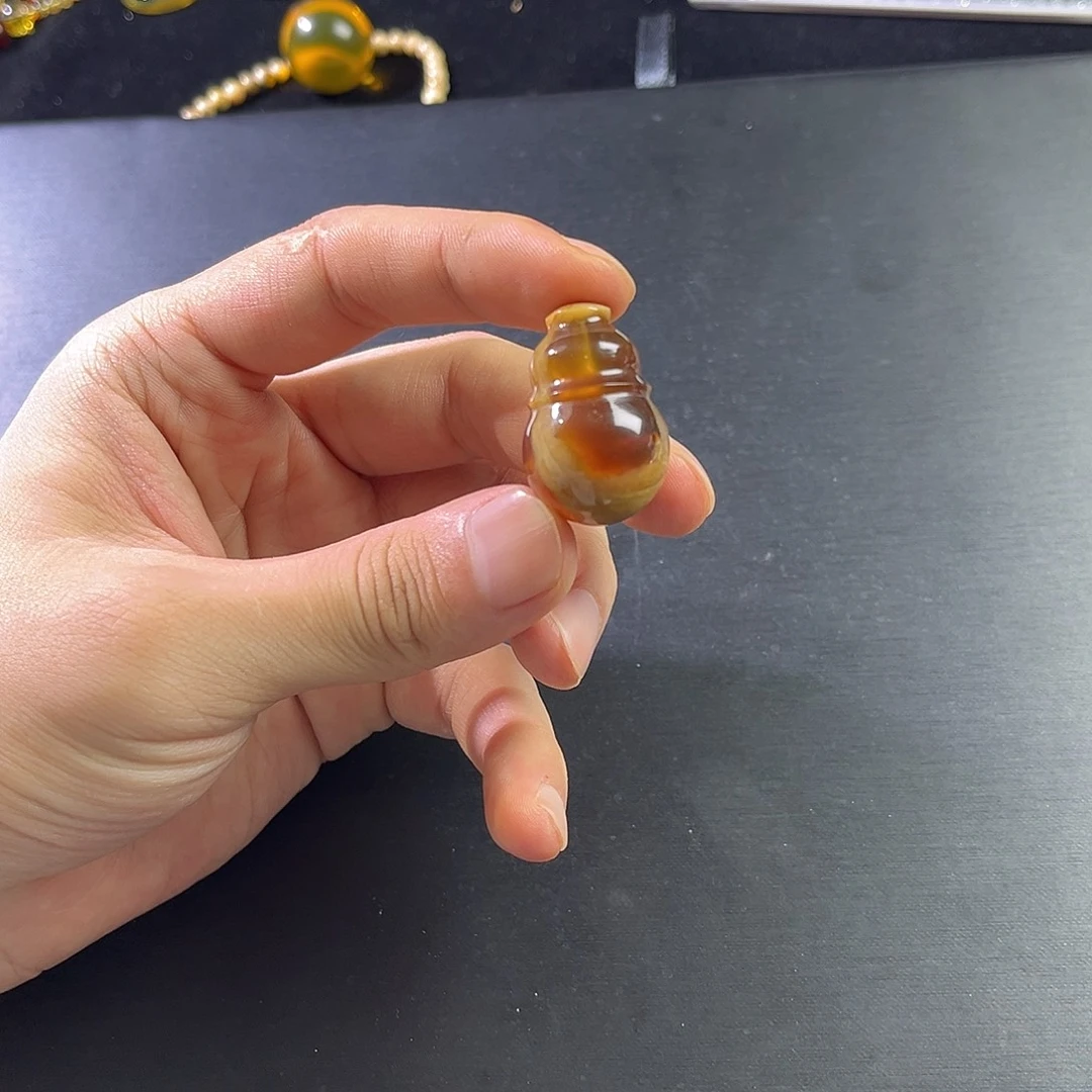 手链琥珀未镶嵌溶洞三通