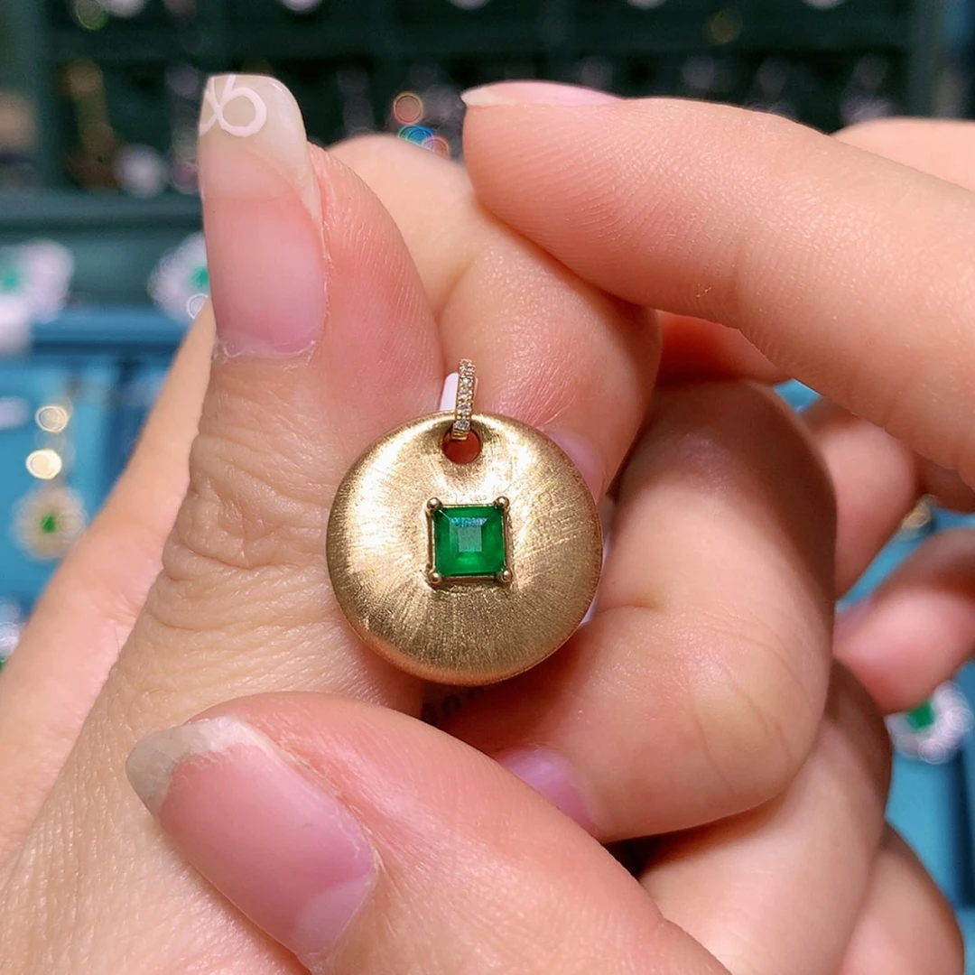 【闪购商品】祖母绿吊坠(不含链)18K金镶嵌