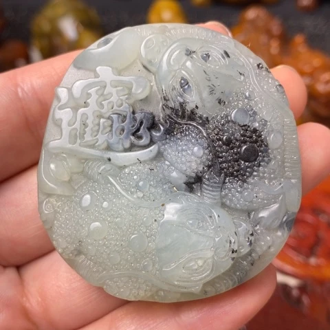 未镶嵌蛇纹石玉颈饰13
