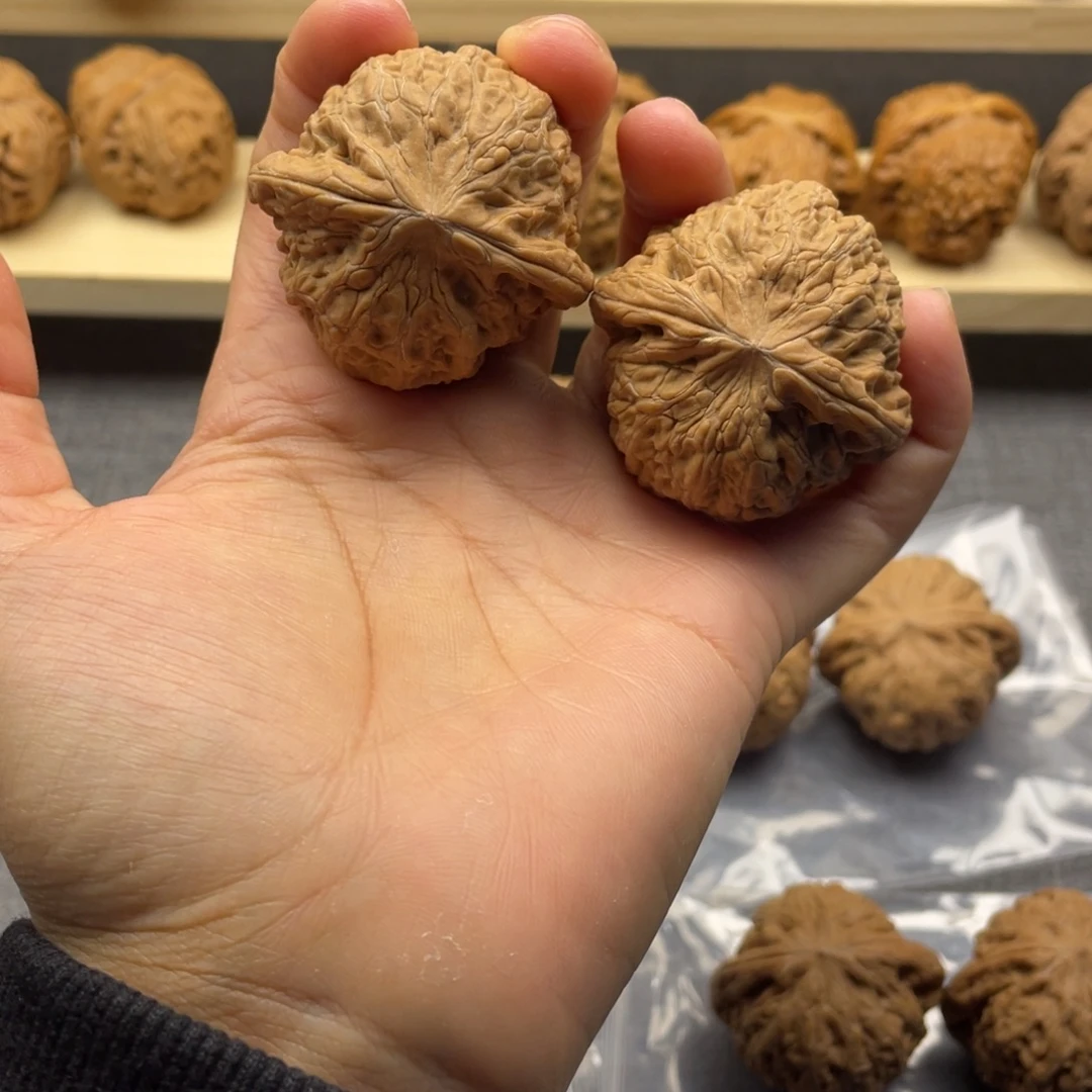 文玩核桃把件铁锤43