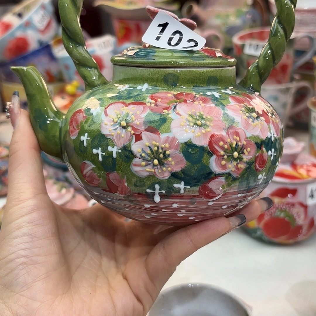 瓷片你也不要多吃些啦