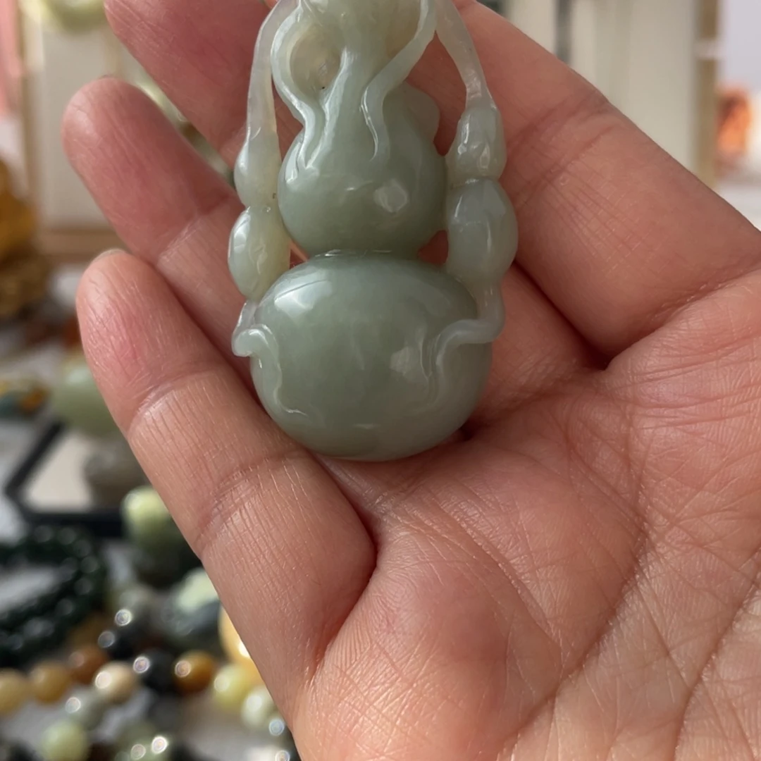 和田玉未镶嵌颈饰且末葫芦