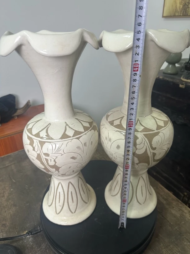 磁州窑花口瓶  一对两个