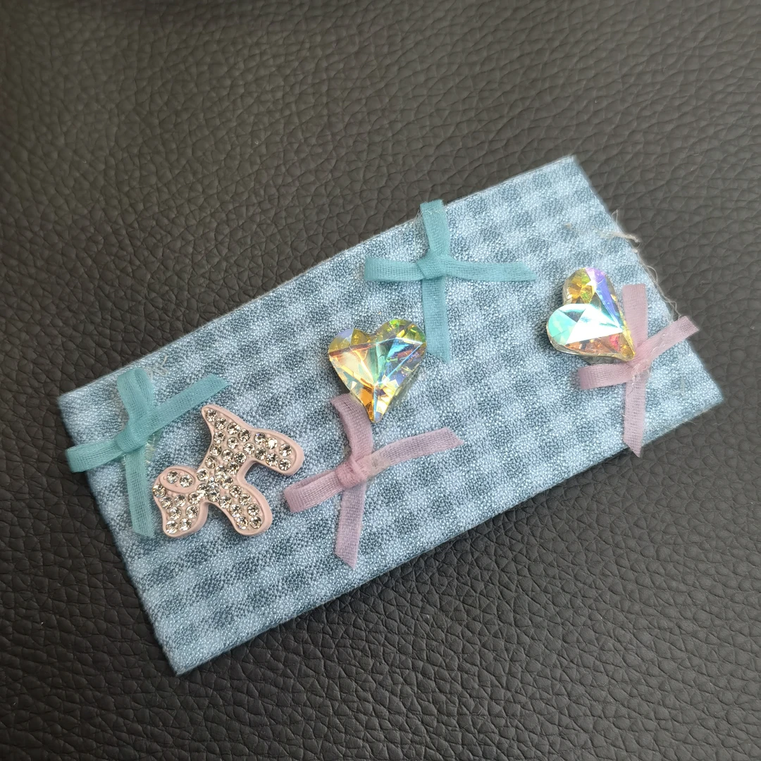 F283蓝色格子狗狗爱心闪闪掰掰夹