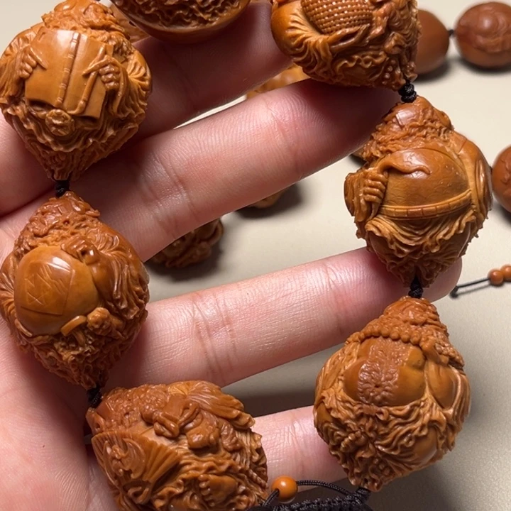 蘇*** 手串橄榄核默然钟馗