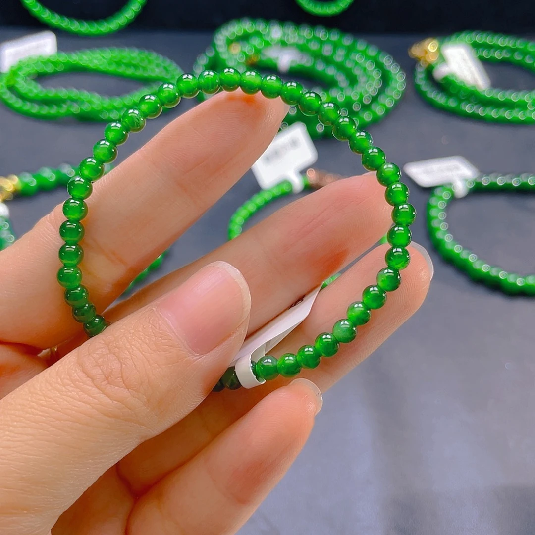 翡翠未镶嵌颈饰卡4