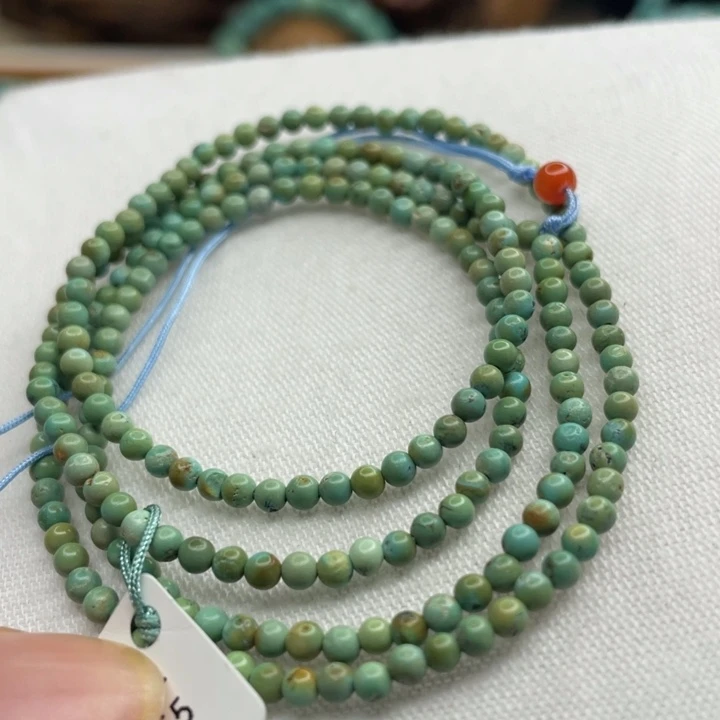 绿松石未镶嵌珠宝