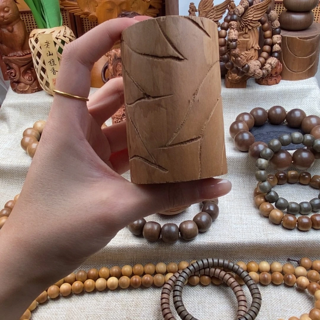 檀香木手串/手链迈索尔，奶香，原木（160g）